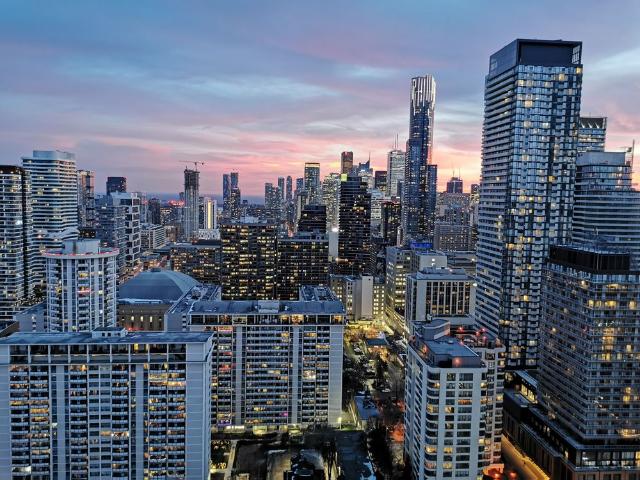 For Lease 28 Wellesley Street Unit# 3504, Toronto, Ontario