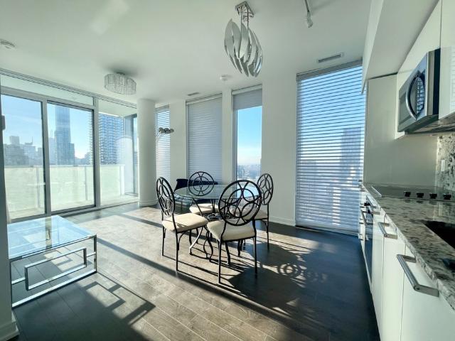 For Lease 28 WELLESLEY Street Unit# 3202, Toronto, Ontario