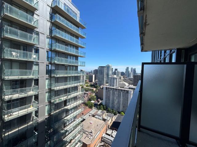 For Lease 28 Wellesley Street Unit# 3206, Toronto, Ontario