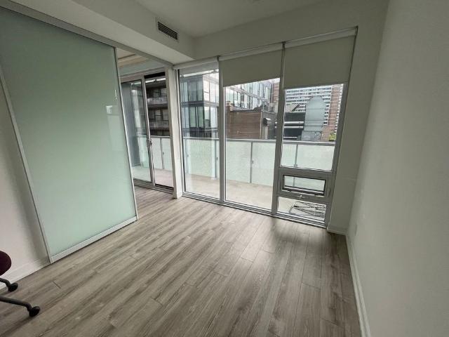 For Lease 28 Wellesley Street Unit# 809, Toronto, Ontario