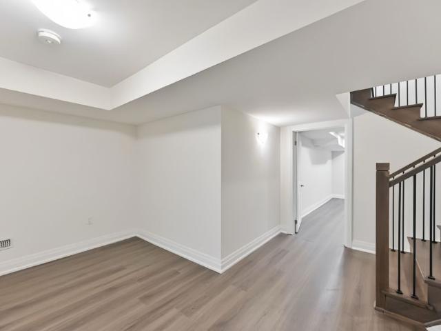 For Lease 294 Boundary Boulevard, Whitchurch Stouffville, Ontario