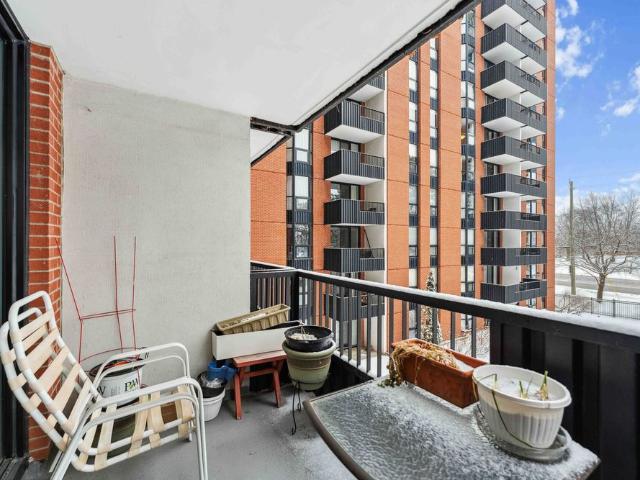 For Lease 2951 Riverside Drive Unit# 306, Billings Bridge Riverside Park and Area, Ontario