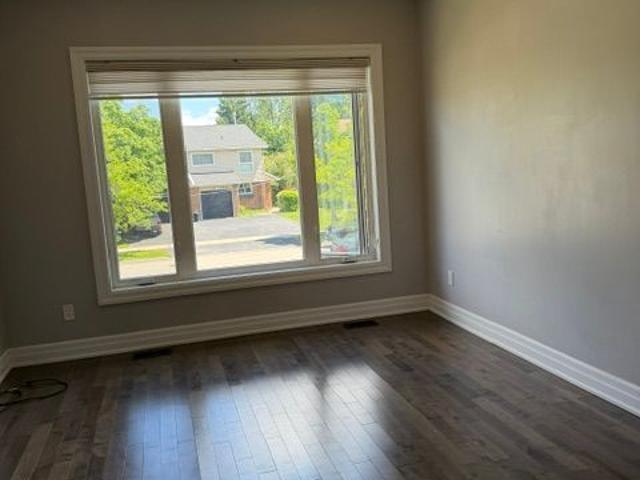 For Lease 2951 Salerno Crescent, Mississauga, Ontario
