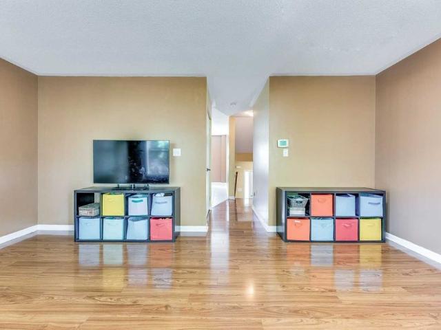 For Lease 2979 Garnethill Way, Oakville, Ontario
