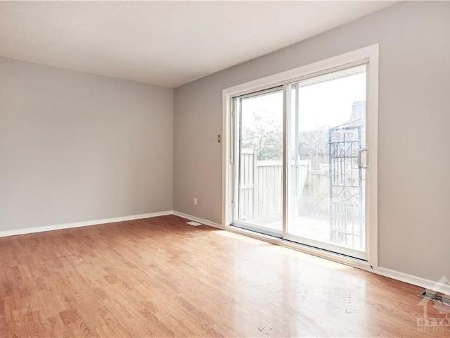 For Lease 2988 Fairlea Crescent, Hunt Club South Keys and Area, Ontario