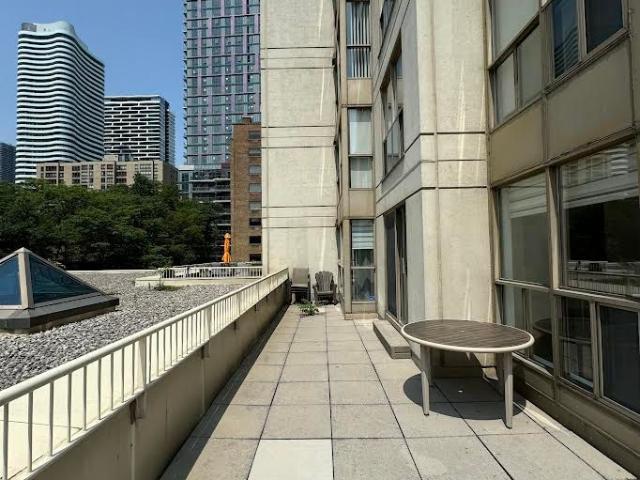 For Lease 298 Jarvis Street Unit# 307, Toronto, Ontario