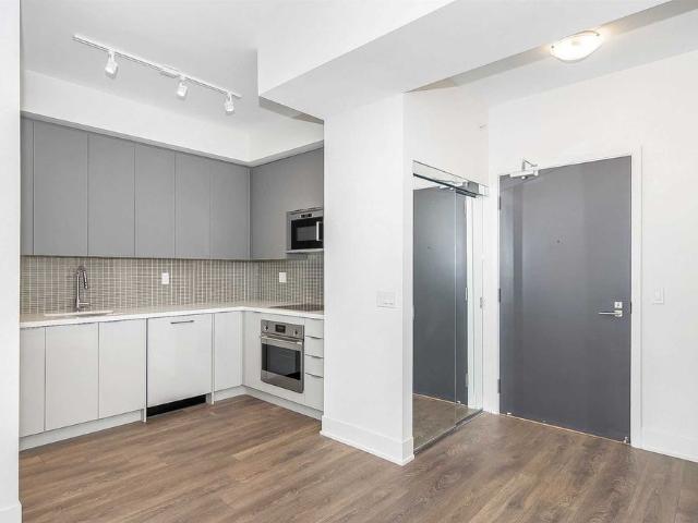 For Lease 2908 Highway 7 Road Unit# 1404, Vaughan, Ontario