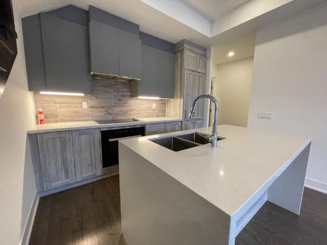 For Lease 2916 Highway 7 Road Unit# 106, Vaughan, Ontario