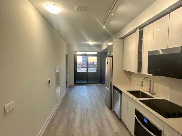 For Lease 2920 Highway 7 N/A Unit# 601, Vaughan, Ontario