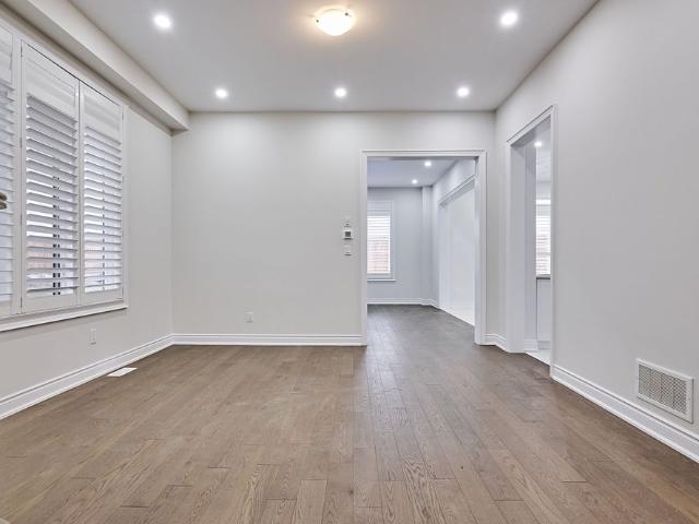 For Lease 292 Windfield Farm Drive, Oshawa, Ontario