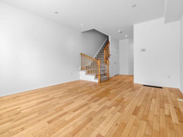 For Lease 29 Coburg Crescent, Richmond Hill, Ontario