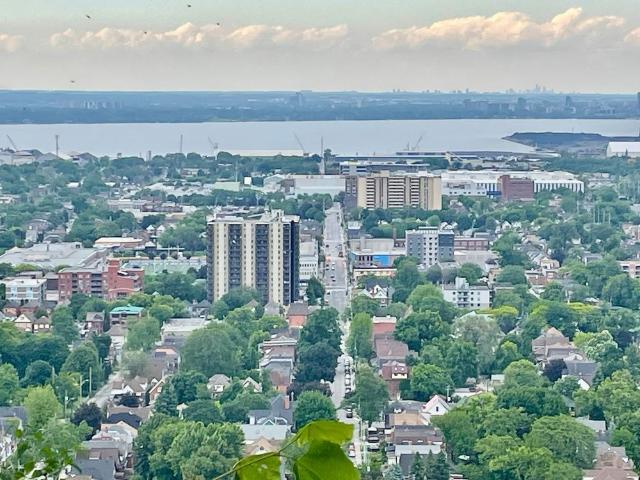 For Lease 29 Cliff Avenue Unit# 2, Hamilton, Ontario