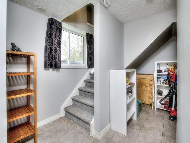 For Lease 29 Marshall Street Unit# B, Waterloo, Ontario