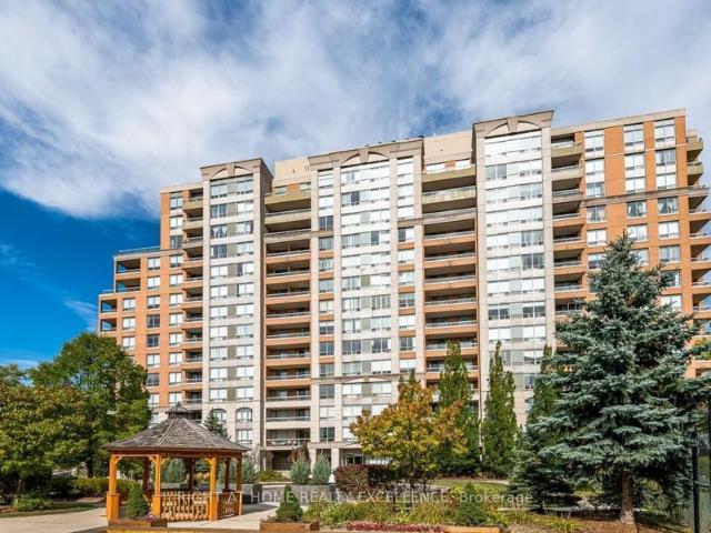 For Lease 29 Northern Heights Drive Unit# 806, Richmond Hill, Ontario