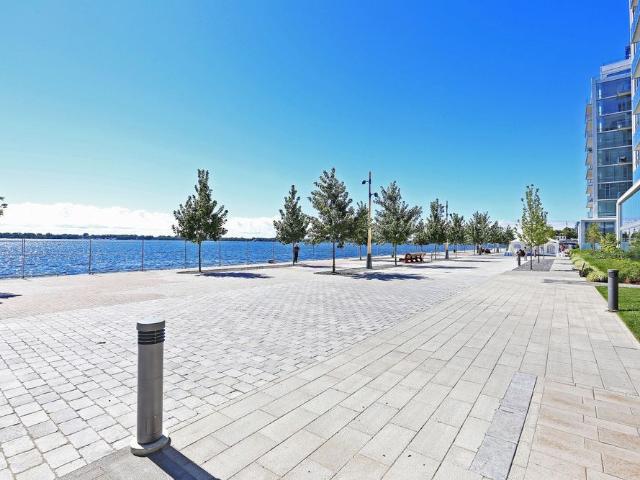 For Lease 29 Queens Quay Unit# 811, Toronto, Ontario