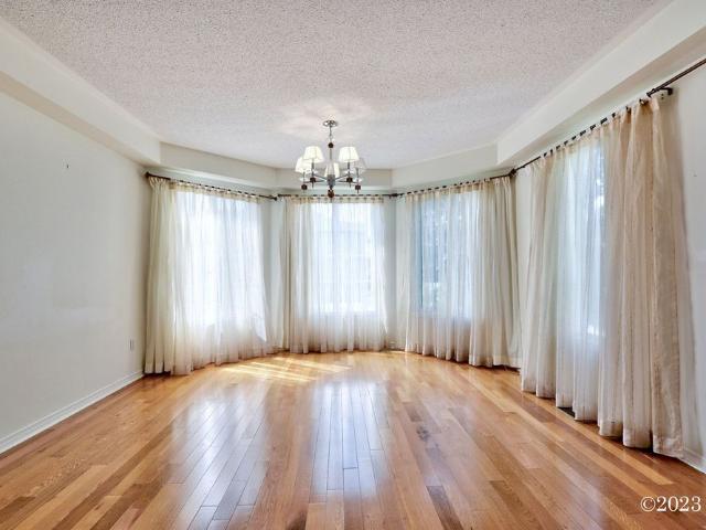 For Lease 2 Waterton Crescent, Richmond Hill, Ontario