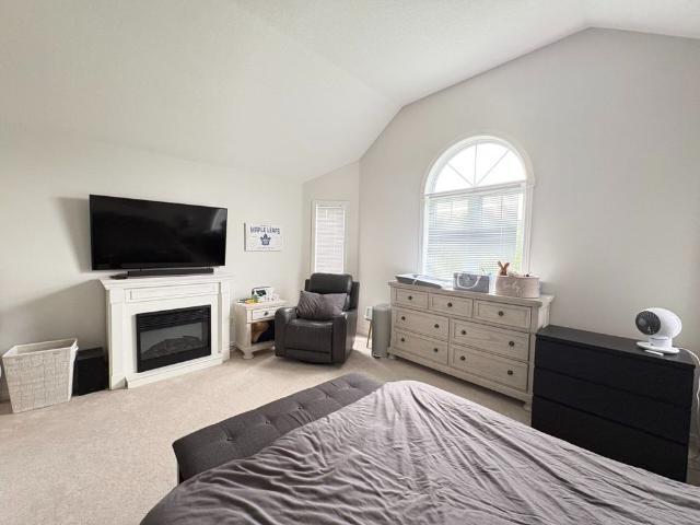 For Lease 2 Woodcrest Court, Kitchener, Ontario