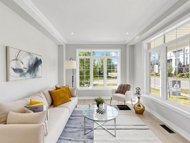 For Lease 2 Apple Grove Court, Vaughan, Ontario