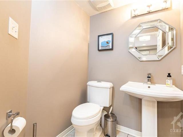 For Lease 2 BOREALIS Crescent, Overbrook Castleheights and Area, Ontario