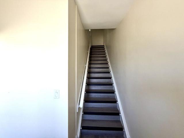 For Lease 2 Brock Street Unit# 2, Hamilton, Ontario