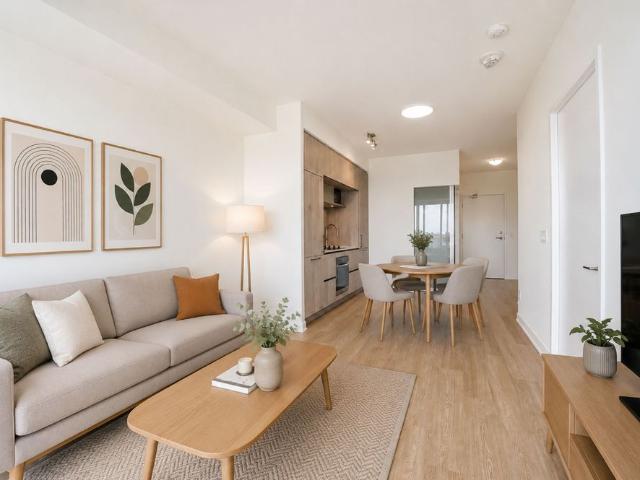 For Lease 2 David Eyer Road Unit# 532, Richmond Hill, Ontario
