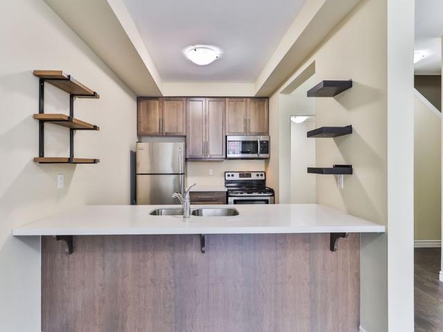For Lease 2 Egleston Lane, Hamilton, Ontario