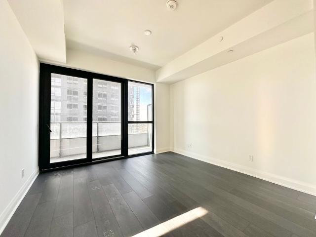 For Lease 2 Erskine Road Unit# 3207, Mississauga, Ontario