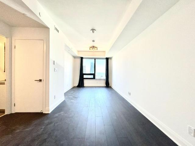 For Lease 2 Erskine Road Unit# 3211, Mississauga, Ontario