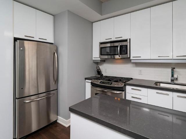 For Lease 2 Gladstone Avenue Unit# 706, Toronto, Ontario
