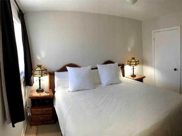 For Lease 2 Learmont Drive Unit# Main, Toronto, Ontario