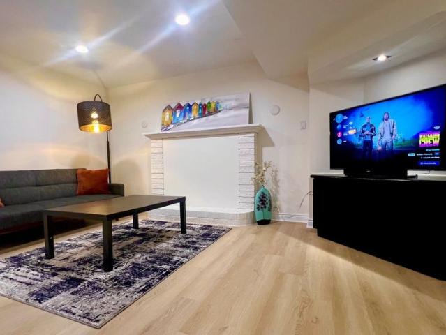 For Lease 2 Lytton Boulevard Unit# Basement, Richmond Hill, Ontario