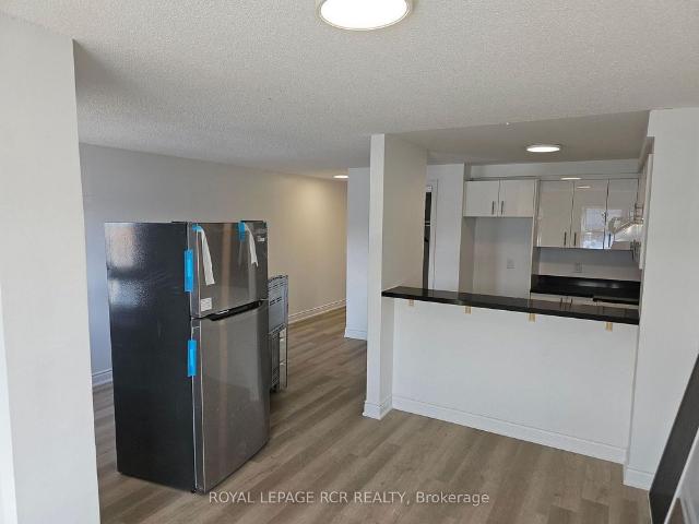 For Lease 2 Orchard Heights Boulevard Unit# 243, Aurora, Ontario