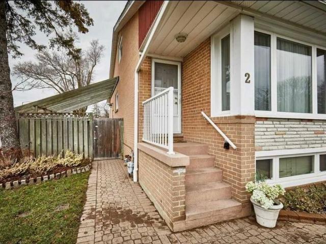 For Lease 2 Pinemore Crescent, Toronto, Ontario