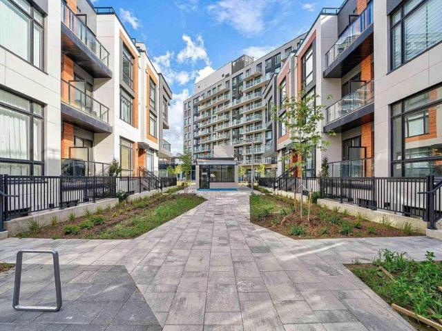For Lease 2 Steckley House Lane Unit# 925, Richmond Hill, Ontario