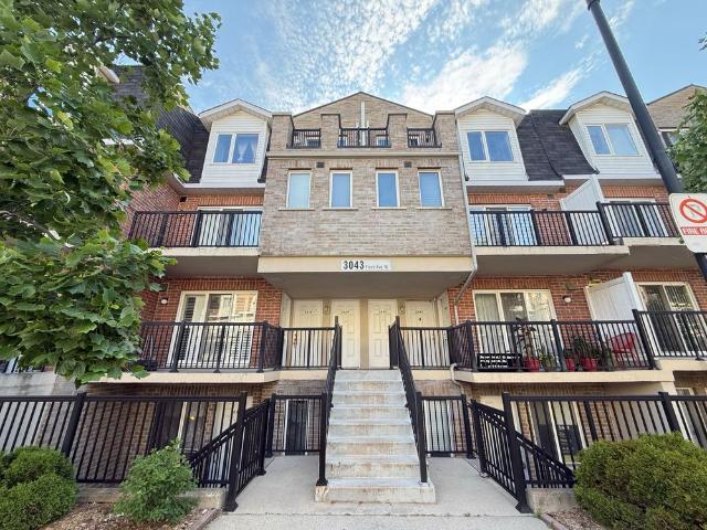 For Lease 3043 Finch Avenue Unit# 2038, Toronto, Ontario