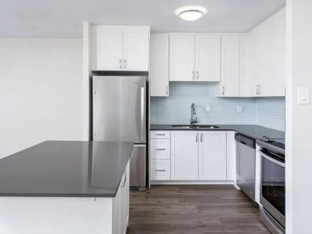 For Lease 3045 Queen Frederica Drive Unit# 803, Mississauga, Ontario