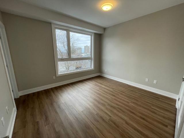 For Lease 304 ELMGROVE Avenue Unit# 3, Westboro Hampton Park, Ontario