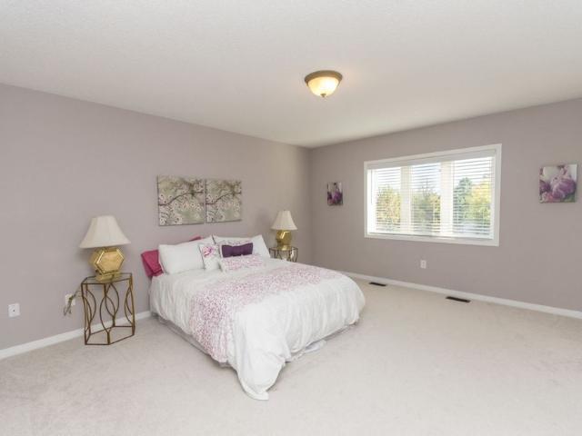 For Lease 3053 Janice Drive, Oakville, Ontario