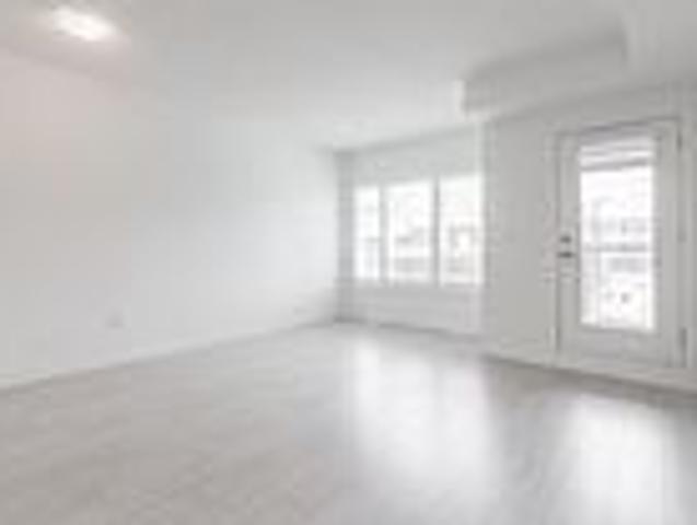 For Lease 3063 Cherry Blossom Comm N/A, Burlington, Ontario
