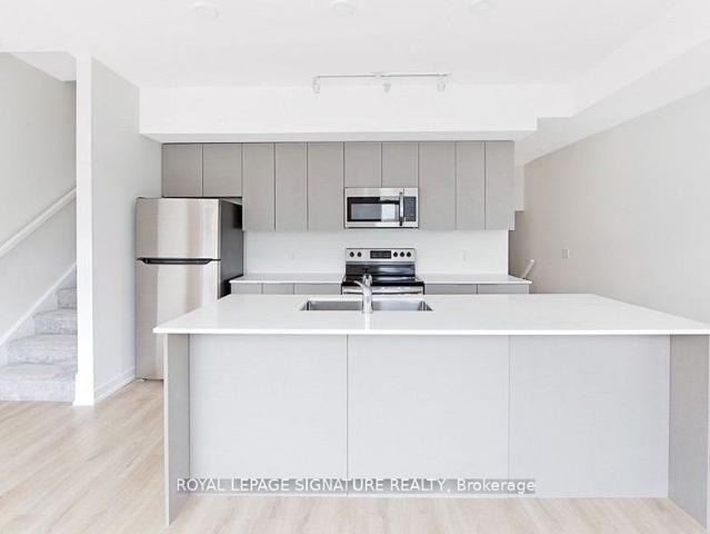 For Lease 3078 Sixth Line Unit# 335, Oakville, Ontario