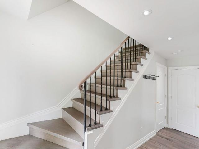 For Lease 307 Towercrest Drive, Newmarket, Ontario