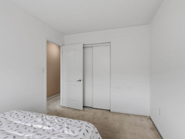 For Lease 3086 Stornoway Circle, Oakville, Ontario