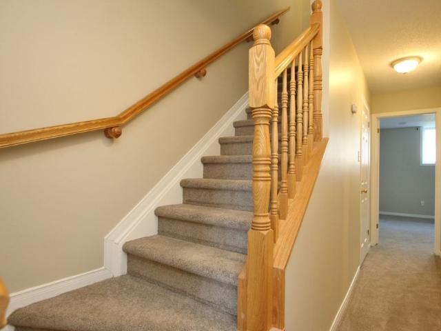 For Lease 308 Crownridge Dr Drive, Kanata, Ontario