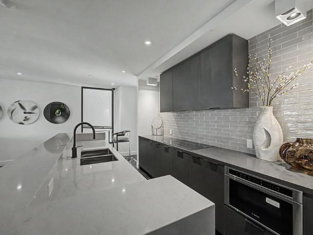 For Lease 308 Jarvis Street Unit# 403, Toronto, Ontario