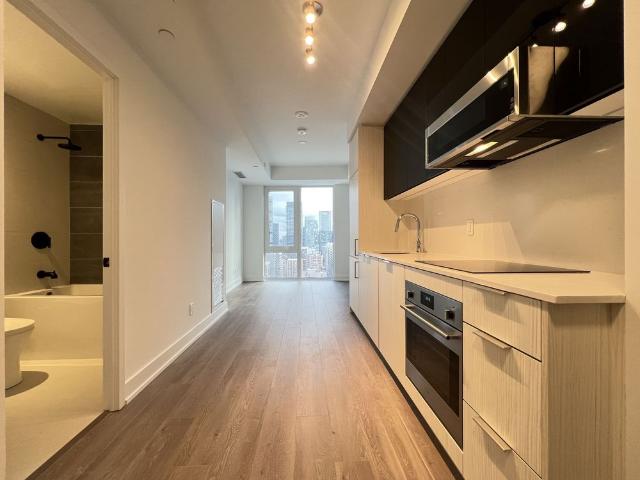 For Lease 308 Jarvis Street Unit# 1802, Toronto, Ontario
