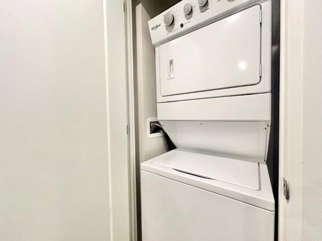 For Lease 3006 WILLIAM CUTMORE Boulevard Unit# 202, Oakville, Ontario