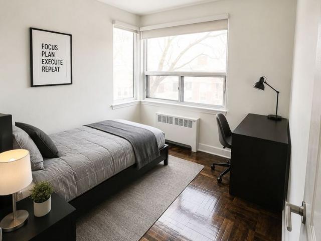 For Lease 3015 Queen Street Unit# C10, Toronto, Ontario