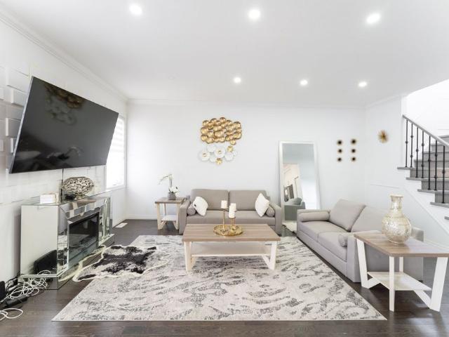 For Lease 301 Freure Drive, Cambridge, Ontario