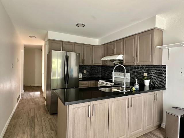For Lease 303 Riel Drive, Mississauga, Ontario