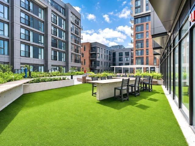 For Lease 30 Dreamers Way Unit# 648, Toronto, Ontario